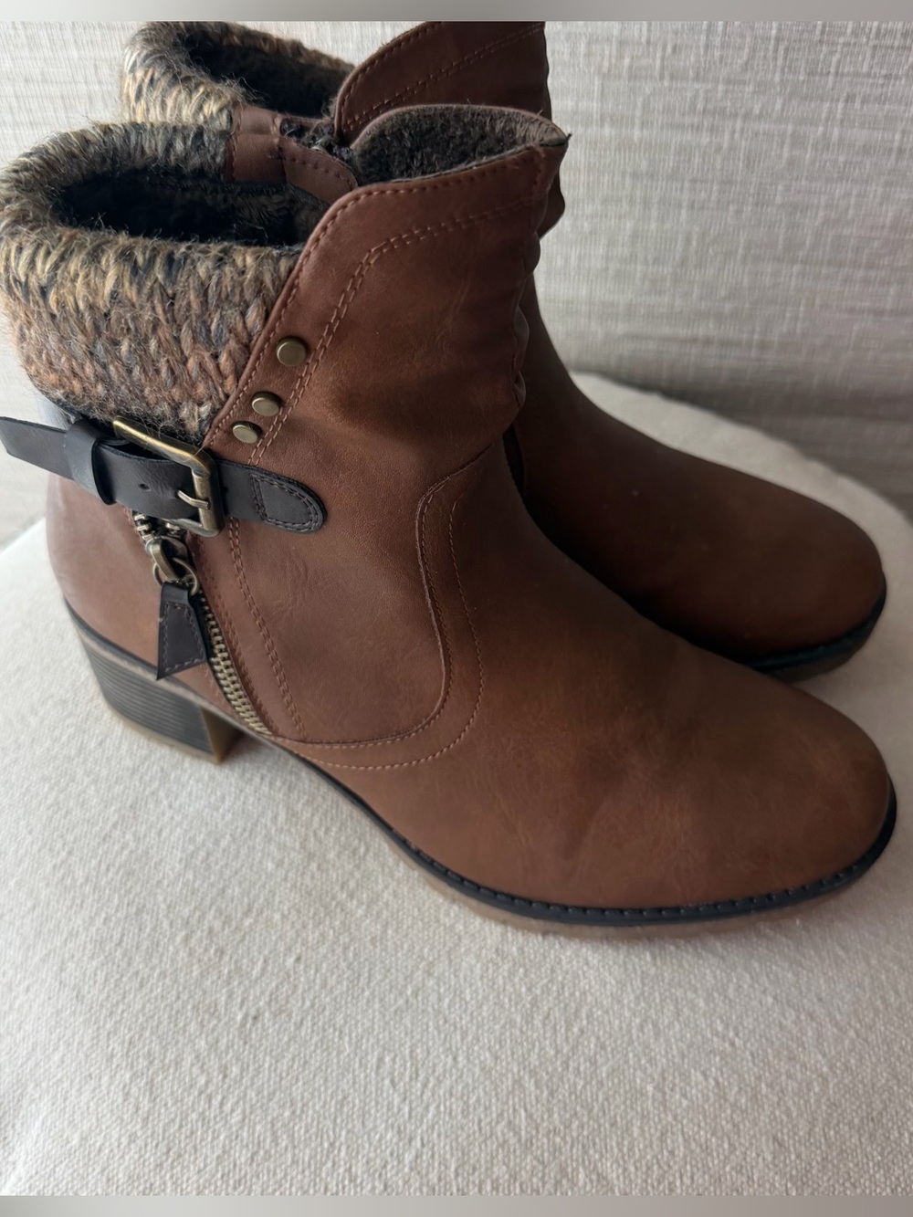Spring Step Rene Bootie Like New Brown Ankle Boot Sz 8.5 Shock absorbing H2O Res